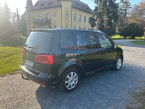 Predám Volskwagen Touran 1.6 tdi 77kw r.v 2014 edition LIFE - 3