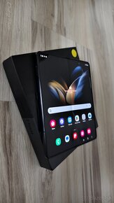 Samsung Galaxy Fold 4 - 3