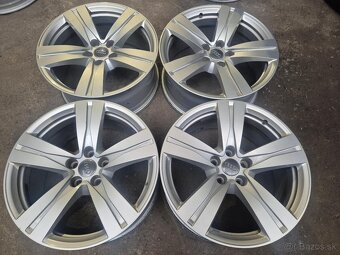 5x112 r18 ET25 x 8J elektróny originál AUDI - 3