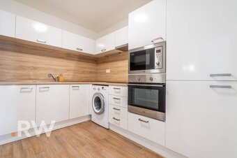 PRENÁJOM - 2i. s VÝHĽADOM - Miletičová 60 - pet friendly - 3