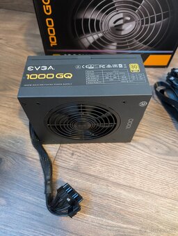 EVGA 1000 GQ - 3