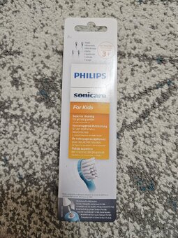 Philips Sonicare detská sonická kefka s náhradnými hlavicami - 3