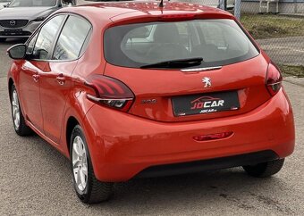 Peugeot 208 1.2i KLIMA KOUPENO V ČR benzín manuál 60 kw - 3