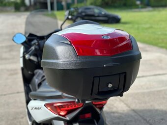 Yamaha Xmax 400 - 3