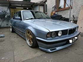 spojlery mam do BMW E34 alpina - 3