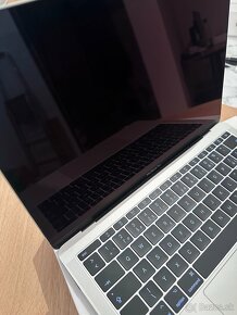 Macbook Pro 2017 13’ 128Gb Silver - 3