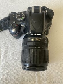 Nikon D5100 s objektívom 18-105 - 3