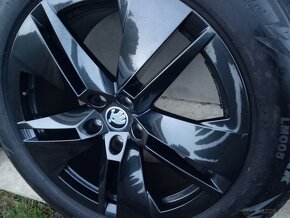 ŠKODA ENYAQ 19"5x112  ET 45 orig.hliník.disky,Kodiaq, VW ID. - 3