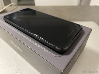 iPhone 8 64Gb - Pekný stav - 3