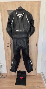 Perforovaná motokombinéza DAINESE - 3