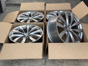 VOLKSWAGEN SKODA SEAT 5X112 R19 8J ET41 - 3