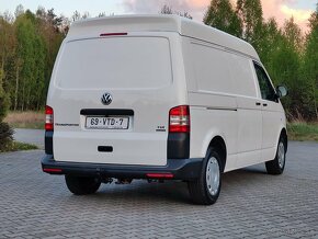 Predám dodávku Volkswagen Transporter T5 2,0tdi LONG - 3