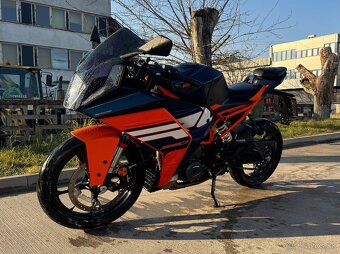 KTM RC 390 2024 - 3