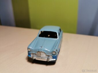 Dinky toys Ford Zephyr - 3