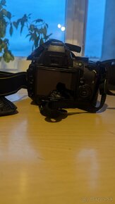 Nikon D5000 s 2 objektívmi, brašňou a filtrami - 3