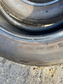 Michelin 225/65R17 M+S - 3