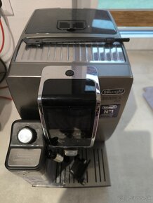 Predám kávovar DELONGHI - 3