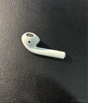 Apple AirPods 2 generácie - 3