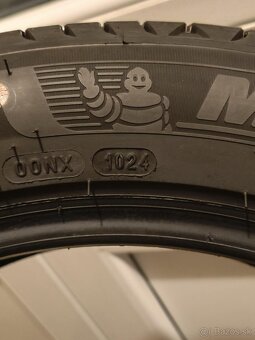 Michelin 205/55 R19 97V  letné - 3