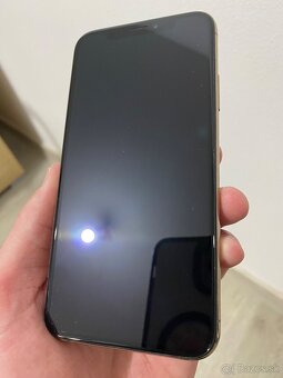 iPhone XS 64gb , Gold - 3