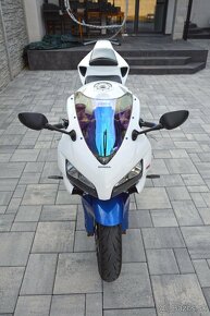 HONDA CBR 1000 RR sc57 - 3