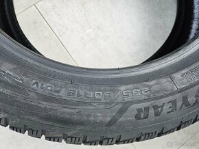 1/ sada nových zimných pneumatík goodyear 235/50 R18 - 3