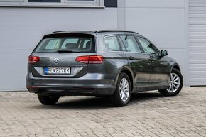 Volkswagen Passat Variant. - 3