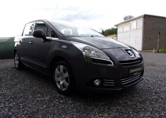 Peugeot 5008 1.6 HDi 82kW7MÍST212 000KM nafta manuál - 3