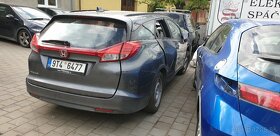 Honda Civic 9g tourer na nahradni dily rv.2014 - 3