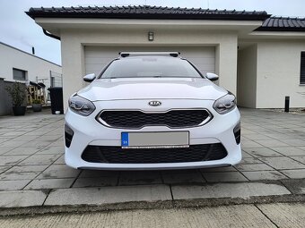 Kia Ceed SW, benzín, GOLD, ZÁRUKA, 1.majiteľ, nové kúp. v SR - 3