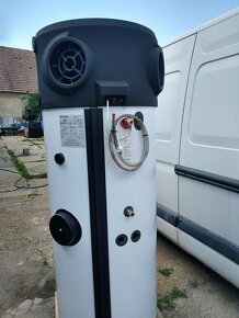 Teplovodný bojler z Tepelným čerpadlom 2,2 kw - 280l - 3