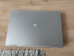 predám HP elitebook / 8gb ram / Intel core i5 / 256gb ssd - 3