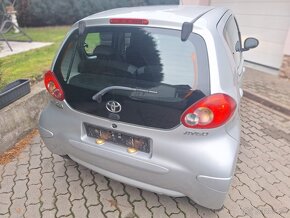 Toyota Aygo  1,0 VVT-i 50kw benzín - 3