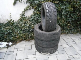 Predám 4x zimné ako nové pneu Hankook 225/55 R17 97HXL - 3