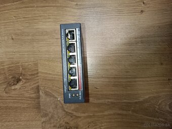 Hikvision poe switch - 3