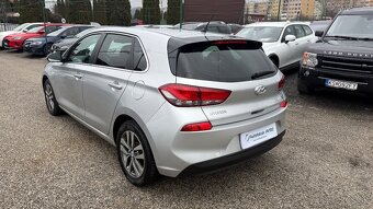 Hyundai i30 1.6 CRDi 110 Comfort 7DCT - 3