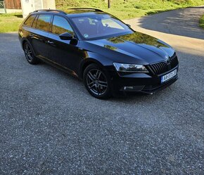 Skoda superb sportline 2.0 tdi 110kw - 3