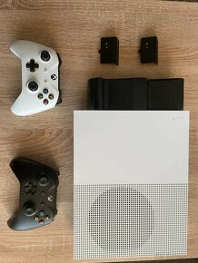 Predám Xbox one S, 1TB /digital/ - 3