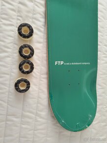 Novy skateboard FTP - 3