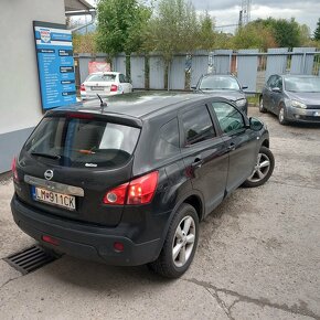 Nissan qashqai 2.0 - 3