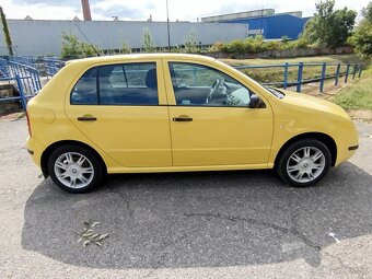 Predám Škoda Fabia 1,2 40Kw 117000km - 3