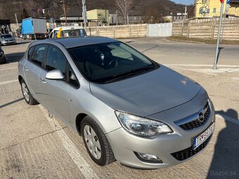 Opel Astra J 1.7 CDTi 81kw - 3