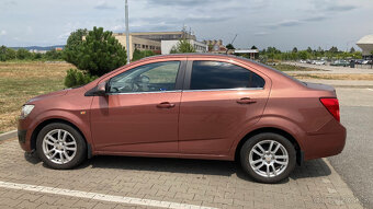 Chevrolet Aveo 1.4 16V LT - 3