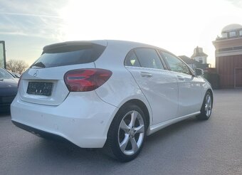 Mercedes A - 3