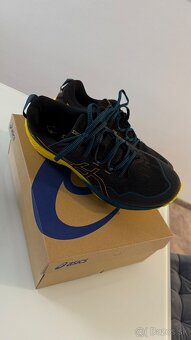 Predám nové bežecké tenisky Asics Gel Trabuco 11 – 9,5 - 3