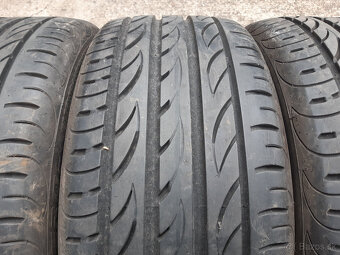 225/40 ZR18  -letné Pirelli - 3