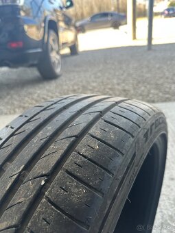 Dvojrozmer 255/35 R19 a 225/40 R19 - 3