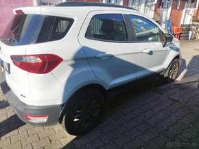 Ford Ecosport - 3