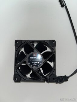 Noctua NF-A8 PWM Chromax Black - 3