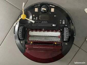 Robotický vysávač iRobot Roomba 896 - 3